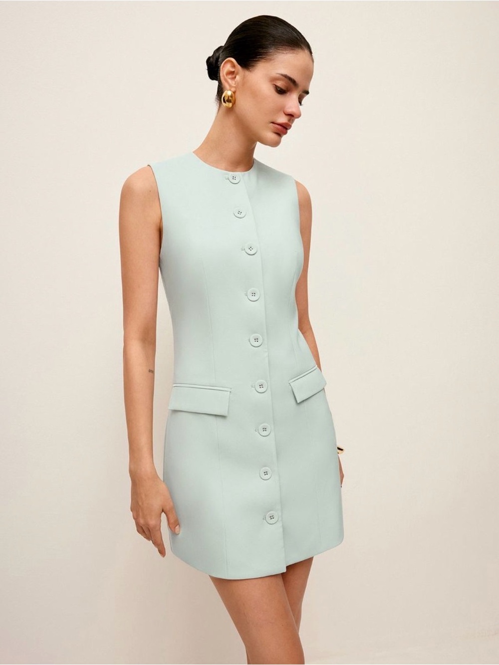 Button Front Dress With Pockets - Picture 6 of 6
